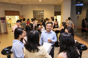 The FASS Alumni-Student Speed Mentoring and Networking Evening at work.