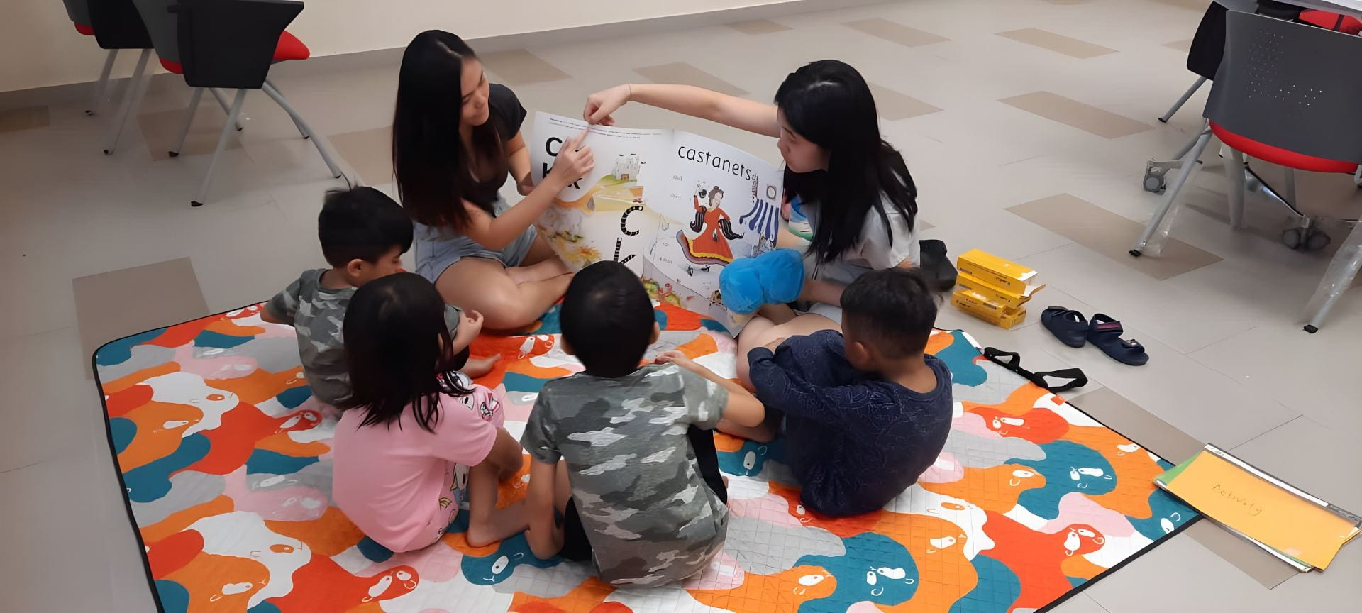 NUS Psychology '23 Graduate Tamara Tan Co-Founds 32 Pages to Improve Children's Emotional Resilience via Literacy